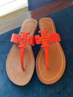 Tory Burch Miller Tory Burch Moore Poppy Coral Leather Flat Sandals Sz 8